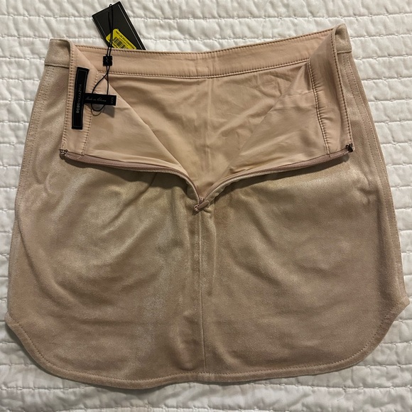 BCBGMAXAZRIA Pink Faux Suede Mini Skirt - XXS - Picture 5 of 9